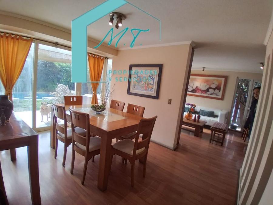 Foto Casa en Venta en Peñalolén, Santiago - UFs 10.300 - CAV146154 - BienesOnLine