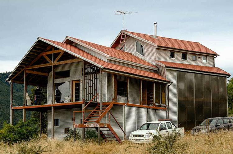 Home in Metric Way