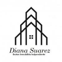 Broker Diana Suarez