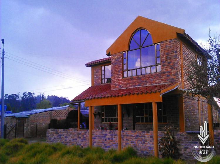 ¡Se vende Finca en Boyacá, grande con cabaña!