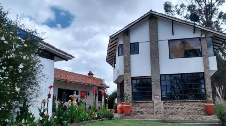 Se Vende  Hacienda  en la Calera – Vereda San Rafael  $ 2.500.000.000 432-265