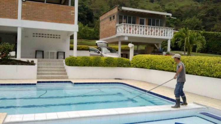 Alquiler de  Finca de Recreo en Barbosa – Antioquia