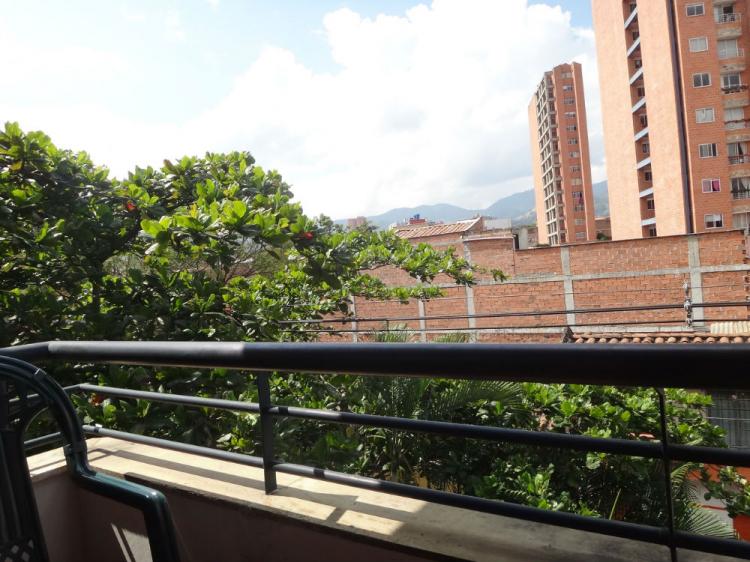 Foto Apartamento en Venta en Floresta, Medellín, Antioquia - $ 270.000.000 - APV144362 - BienesOnLine