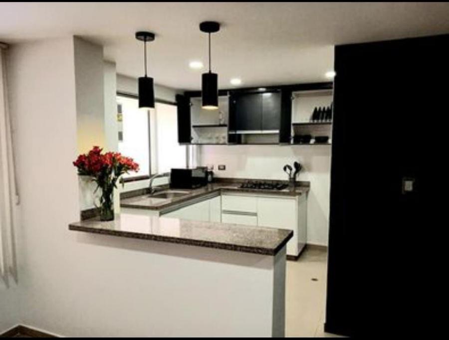 Se Alquila Apartamento En Excelente Ubicación En Cali