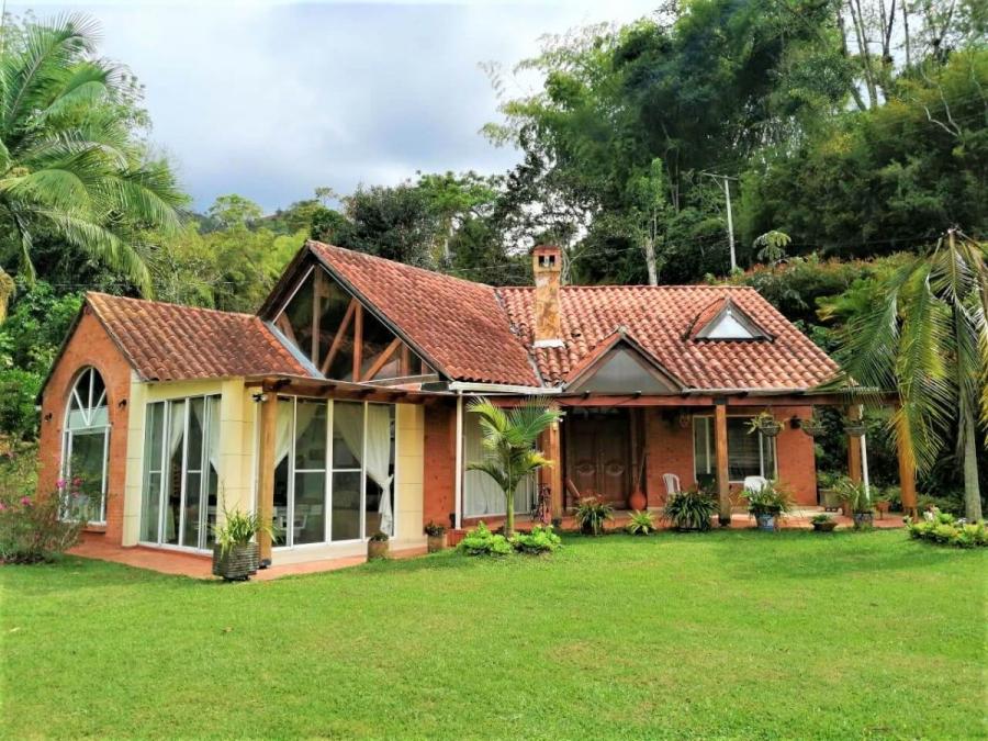 Foto Finca en Venta en San Francisco, San Francisco, Cundinamarca - $ 1.100.000.000 - FIV186241 - BienesOnLine