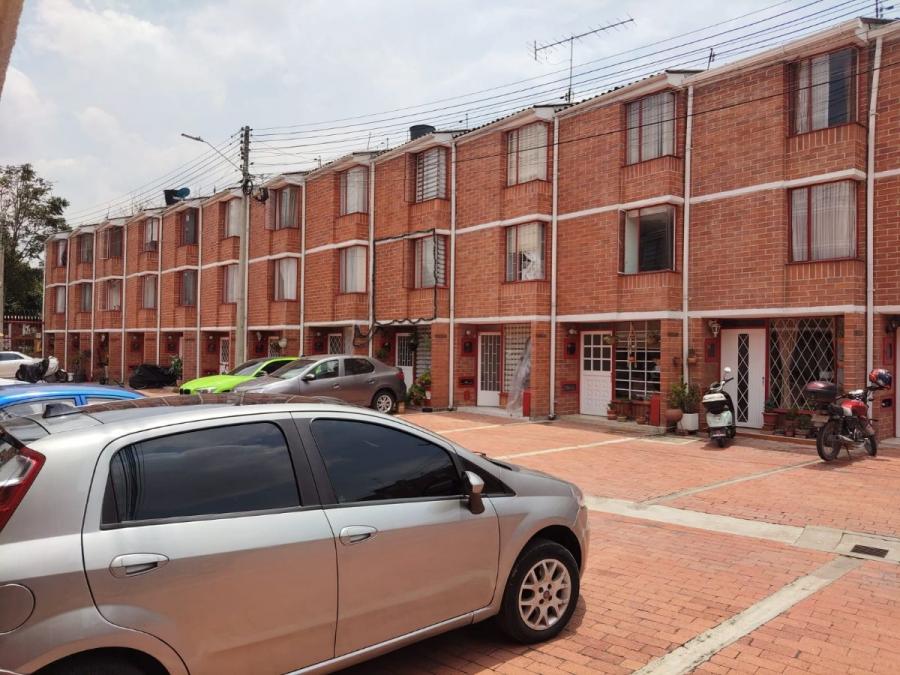 Foto Casa en Venta en portales del norte, San José de Bavaria, Bogota D.C - $ 438.000.000 - CAV214660 - BienesOnLine