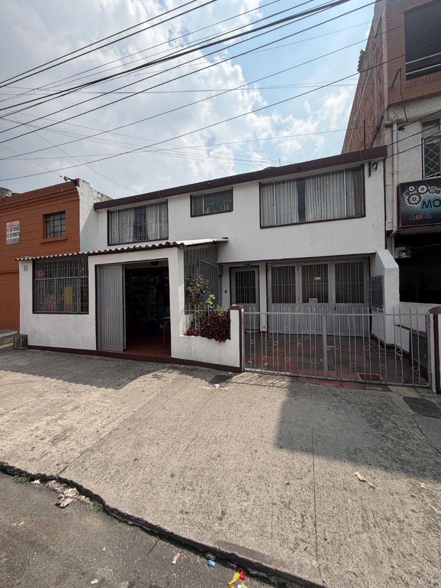 Foto Casa en Venta en Bogotá, Bogota D.C - $ 2.450.000.000 - CAV214661 - BienesOnLine