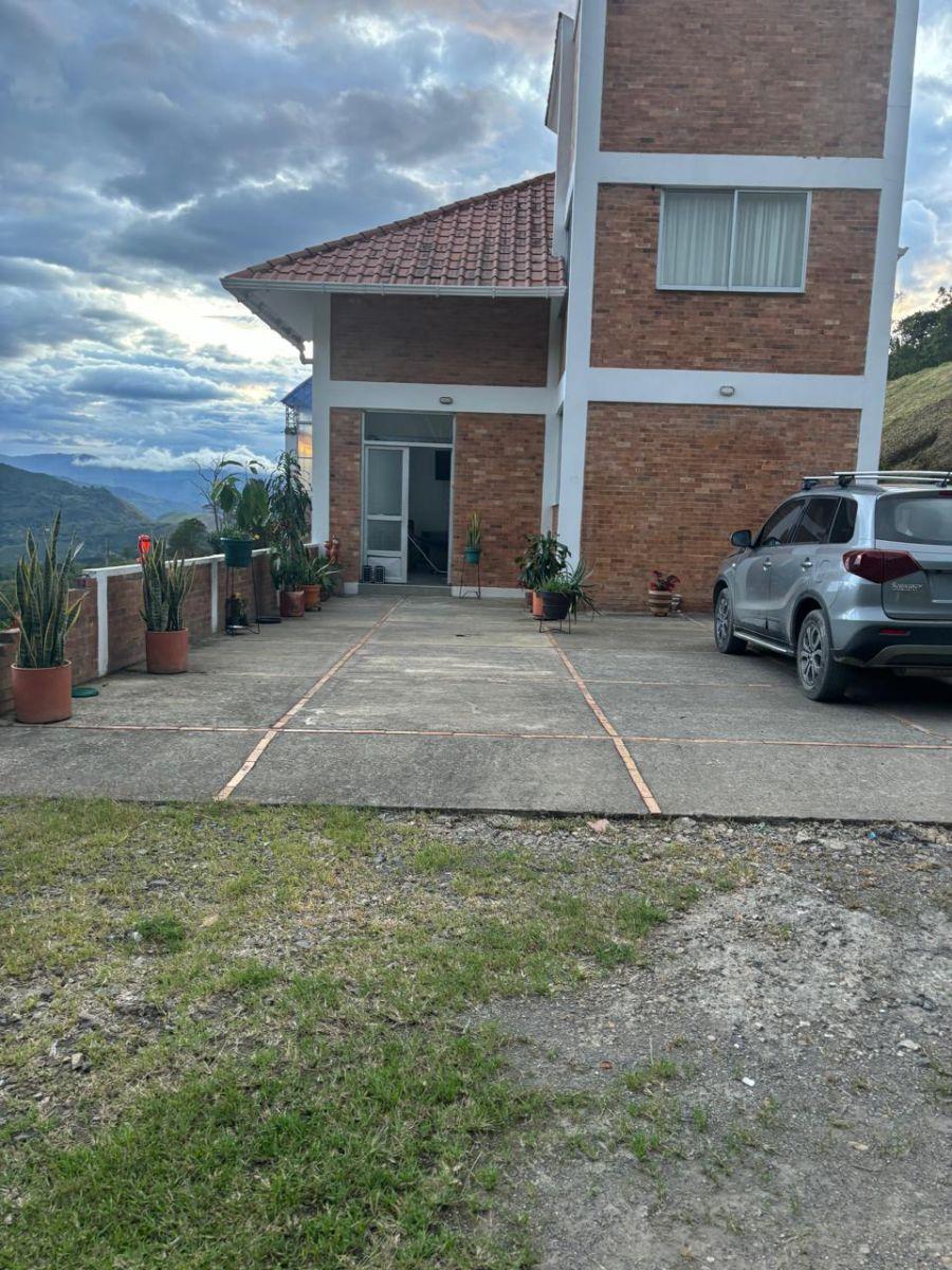Foto Finca en Venta en Sasaima, Cundinamarca - $ 1.500.000.000 - FIV212292 - BienesOnLine