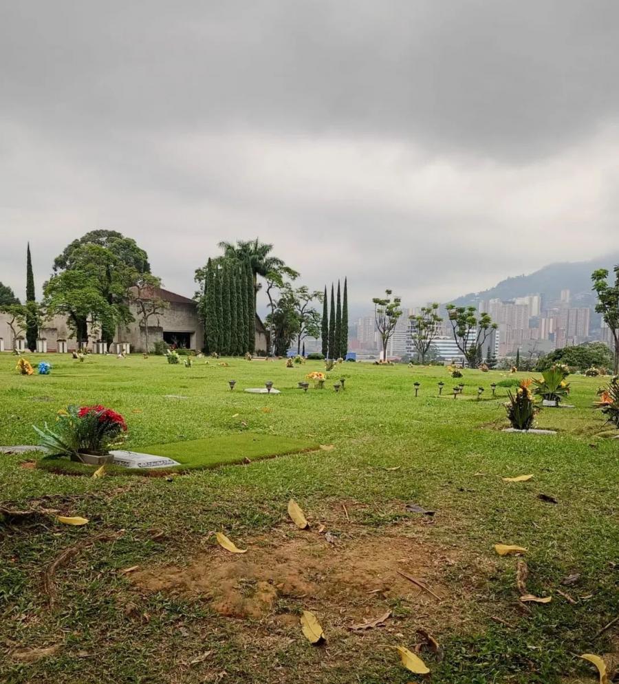 Foto Lote en Venta en Itagüí, Antioquia - $ 11.000.000 - LOV213700 - BienesOnLine