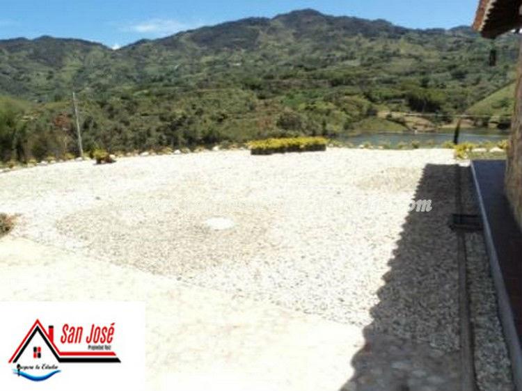 Foto Finca en Arriendo en Medellín, Antioquia - $ 1.100.000 - FIA120091 - BienesOnLine