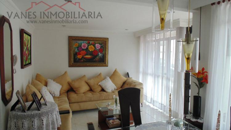  HERMOSA CASA EN ARRIENDO AMOBLADA