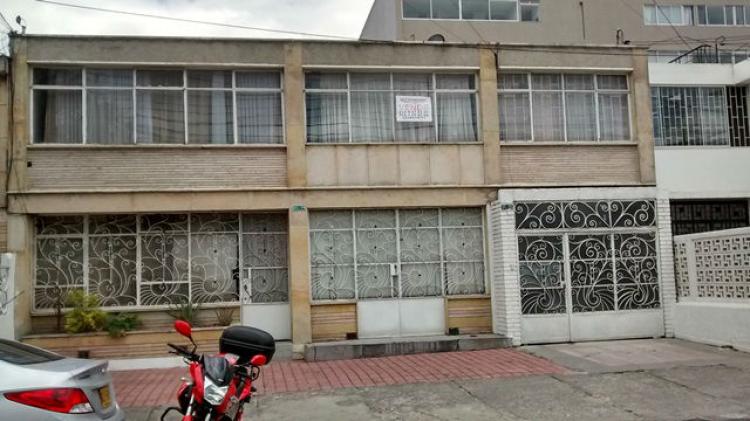 Foto Casa en Venta en LA CASTELLANA, , Bogota D.C - $ 1.460.000.000 - CAV103610 - BienesOnLine