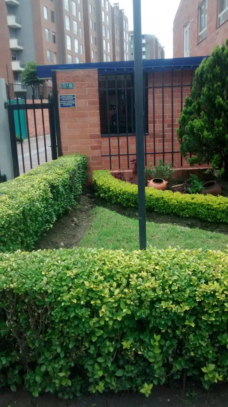 Home in Metric Way