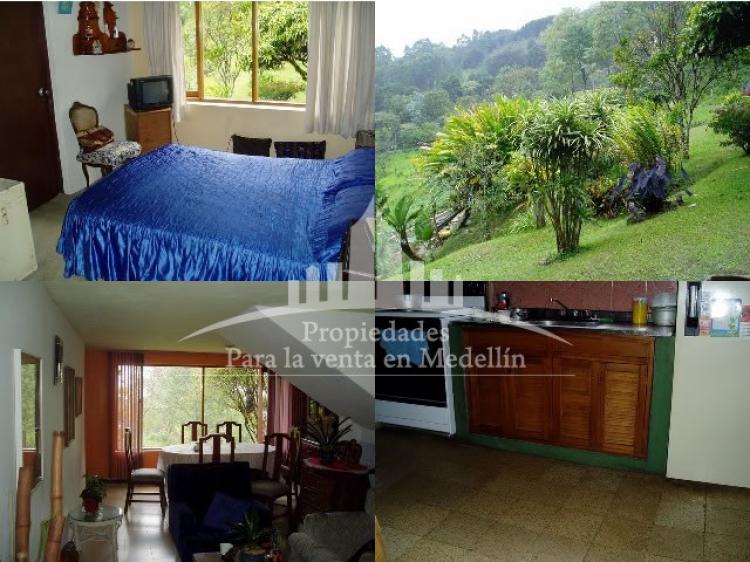 Foto Casa en Venta en Medellín, Antioquia - $ 800.000.000 - CAV34995 - BienesOnLine