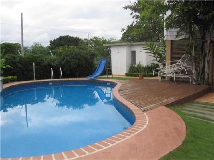 Foto Casa en Venta en Jamundí, Valle del Cauca - $ 500.000.000 - CAV21787 - BienesOnLine