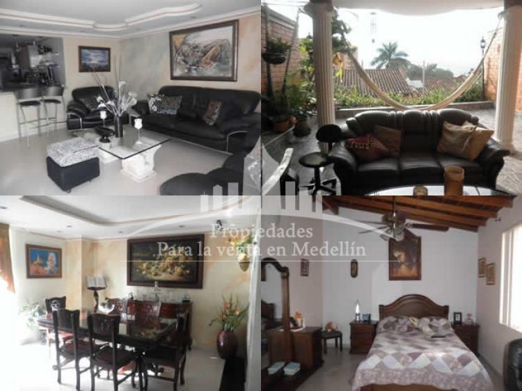 Foto Casa en Venta en Medellín, Antioquia - $ 420.000.000 - CAV48196 - BienesOnLine