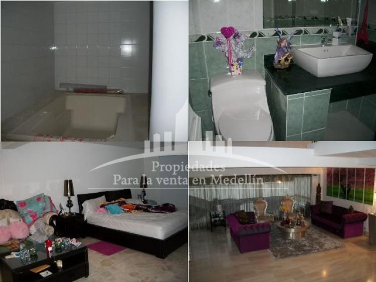 Foto Casa en Venta en Medellín, Antioquia - $ 850.000.000 - CAV34145 - BienesOnLine