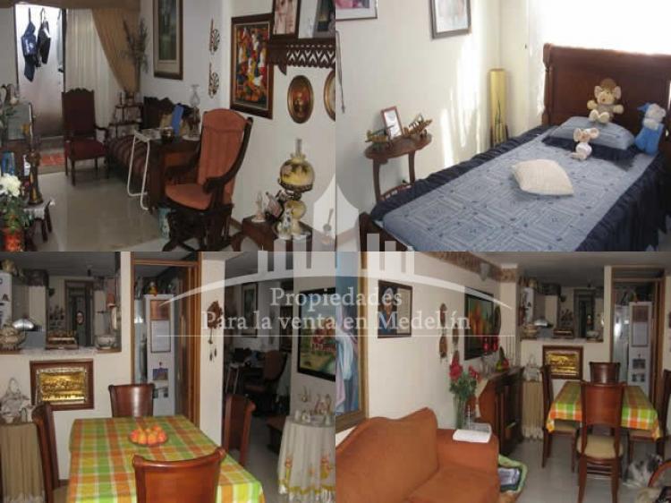 Foto Casa en Venta en Medellín, Antioquia - $ 300.000.000 - CAV35526 - BienesOnLine