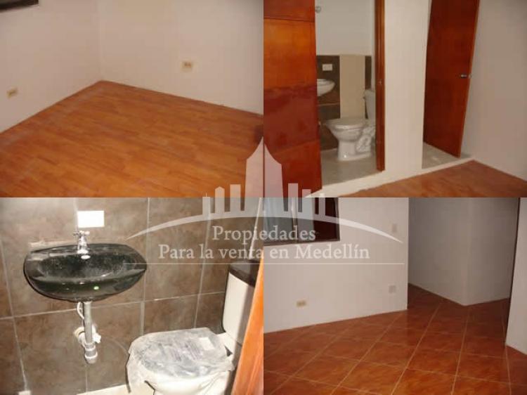 Foto Casa en Venta en Medellín, Antioquia - $ 93.000.000 - CAV40459 - BienesOnLine