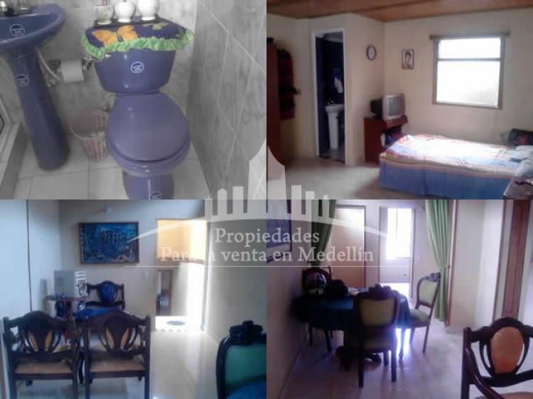 Foto Casa en Venta en Medellín, Antioquia - $ 135 - CAV44749 - BienesOnLine