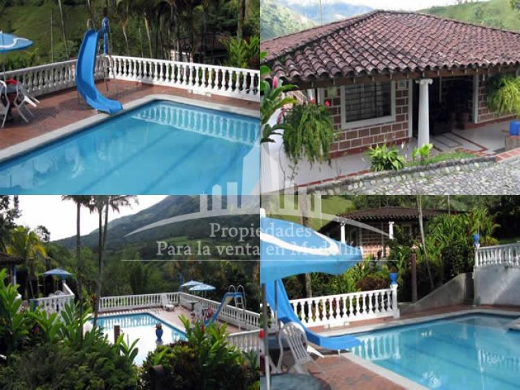 Foto Casa en Venta en Medellín, Antioquia - CAV43505 - BienesOnLine