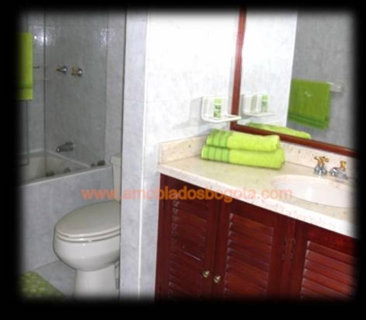 Foto Apartamento en Arriendo en Chicó Lago, Bogota D.C - $ 2.700.000 - APA49268 - BienesOnLine