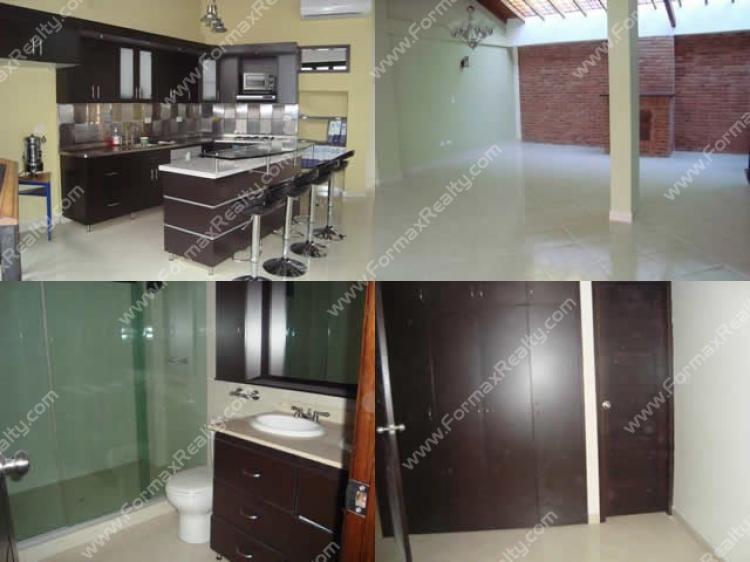 Foto Casa en Venta en Medellín, Antioquia - $ 330.000.000 - CAV44061 - BienesOnLine