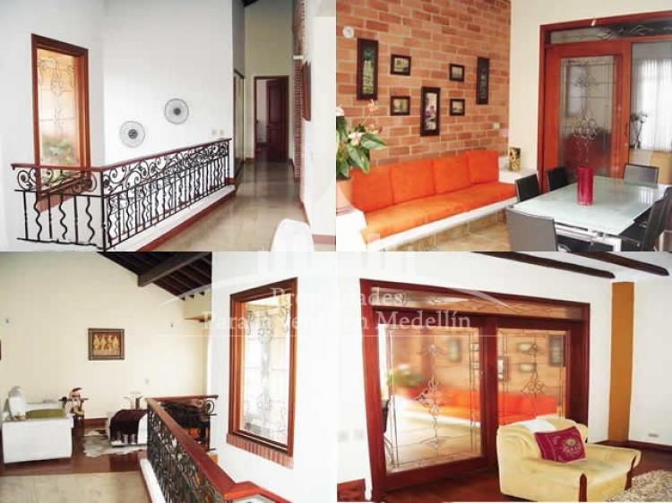 Foto Casa en Venta en Medellín, Antioquia - $ 760.000.000 - CAV40733 - BienesOnLine