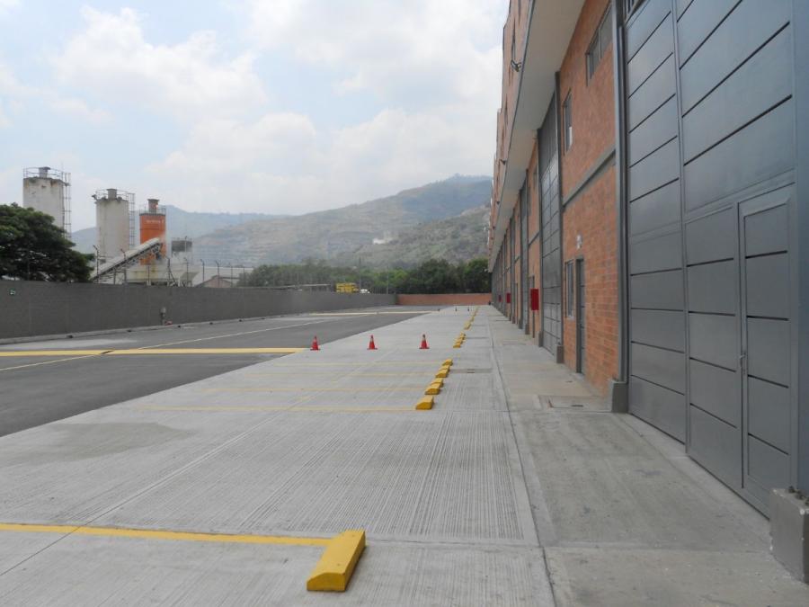 Foto Bodega en Arriendo en ACOPI, Yumbo, Valle del Cauca - $ 14.282.975 - BOA203900 - BienesOnLine