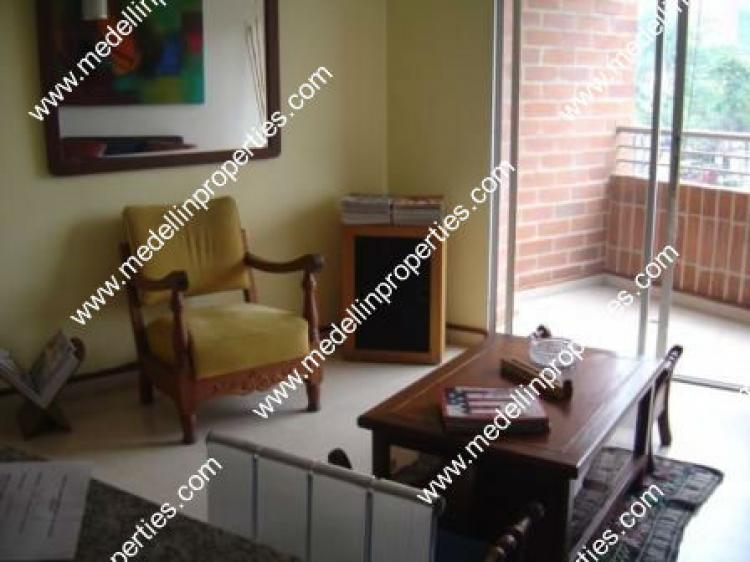 Foto Apartamento en Arriendo en El Poblado, Medellín, Antioquia - $ 300.000 - APA113481 - BienesOnLine