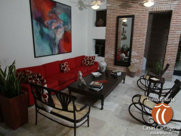 ALQUILO CASA RECIEN RESTAURADA EN CARTAGENA CON PISCINA    