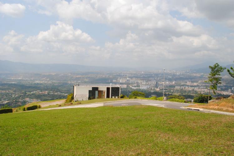 Amplio Lote Mesa de Ruitoque con Espectacular Panoramica de la Ciudad de Bucaramanga
