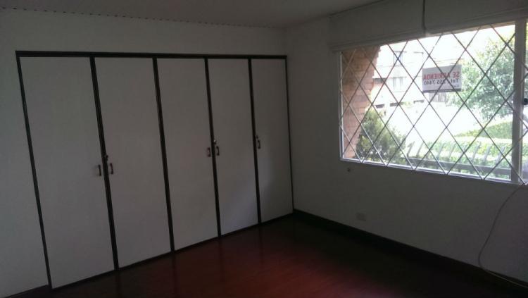 Foto Apartamento en Arriendo en Santa Bárbara, Bogota D.C - $ 1.350.000 - APA83970 - BienesOnLine