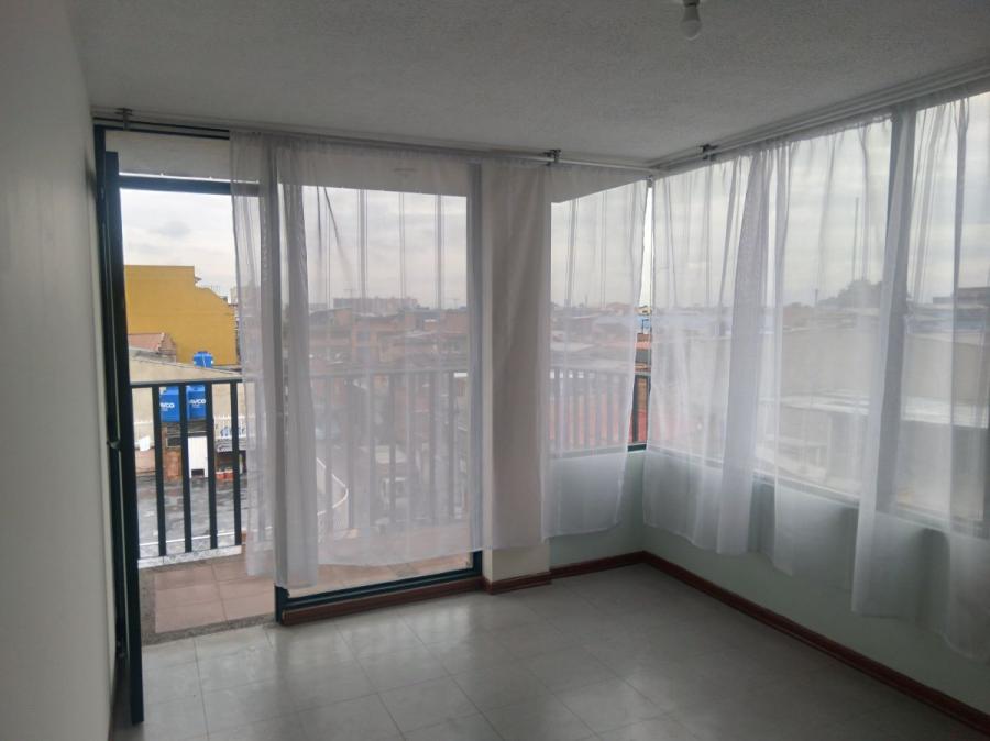 APARTAMENTO  A  MEDIA CUADRA DE HOSPITAL FONTIBON