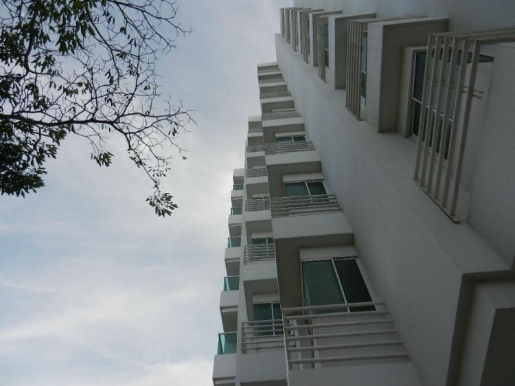 Home in Metric Way