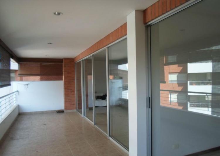 Foto Apartamento en Venta en CIUDAD JARDIN, Cali, Valle del Cauca - $ 600.000.000 - APV92662 - BienesOnLine