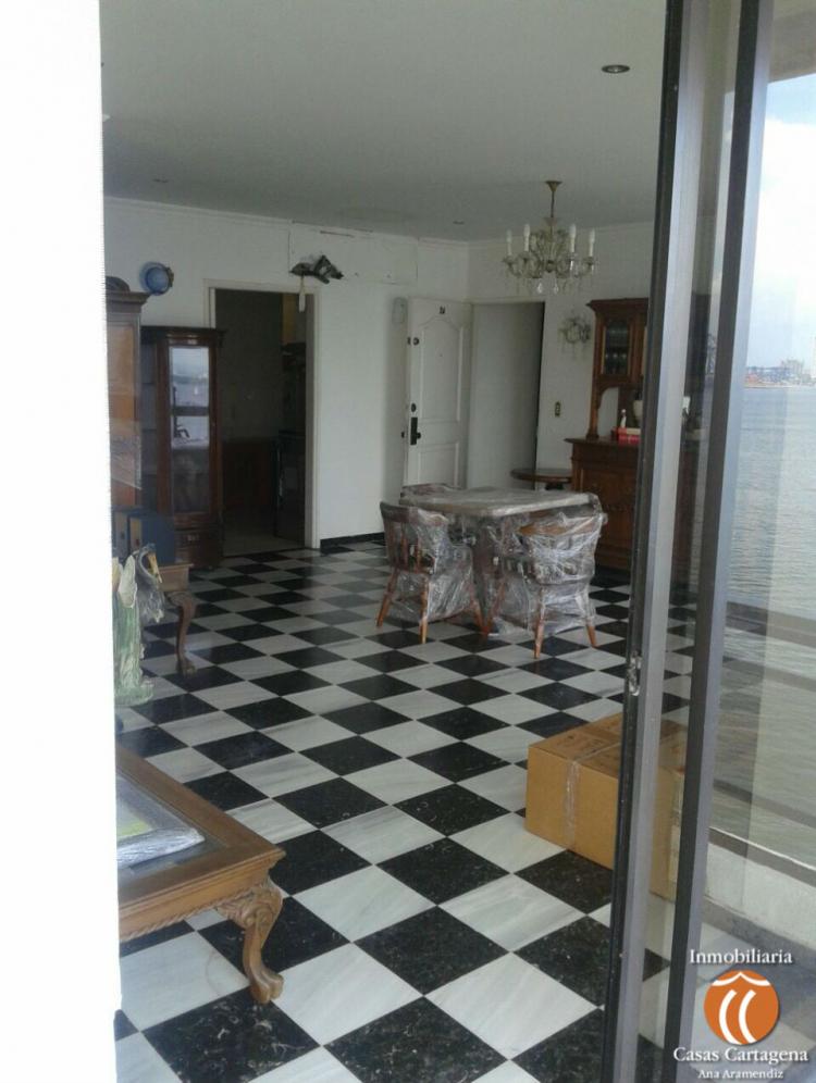 Apartamento en venta en Cartagena con vista a la bahía