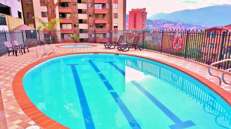 Apartamento en venta Envigado cód. 90