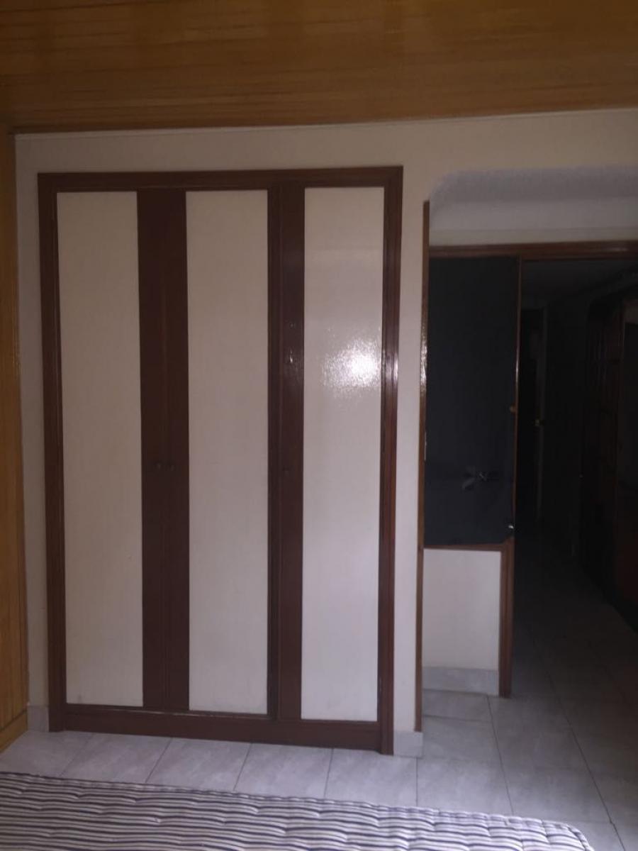 Home in Metric Way