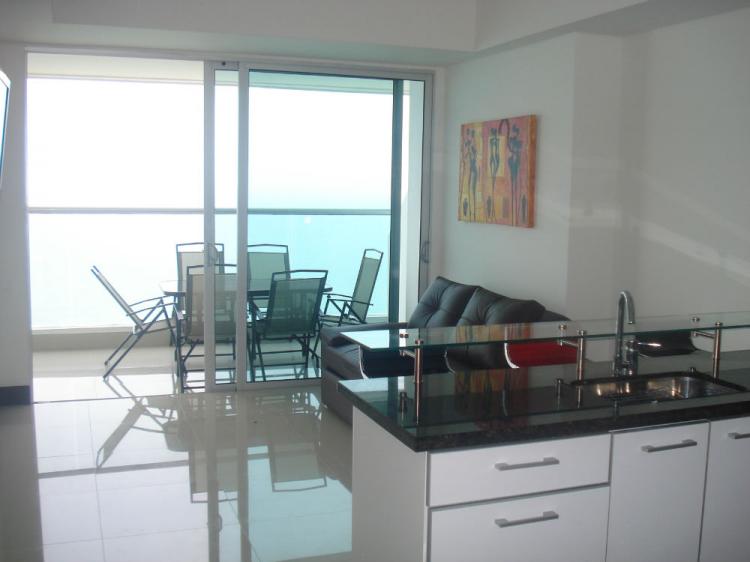 Foto Apartamento en Arriendo en BOCAGRANDE, Cartagena, Bolívar - $ 600.000 - APA92208 - BienesOnLine
