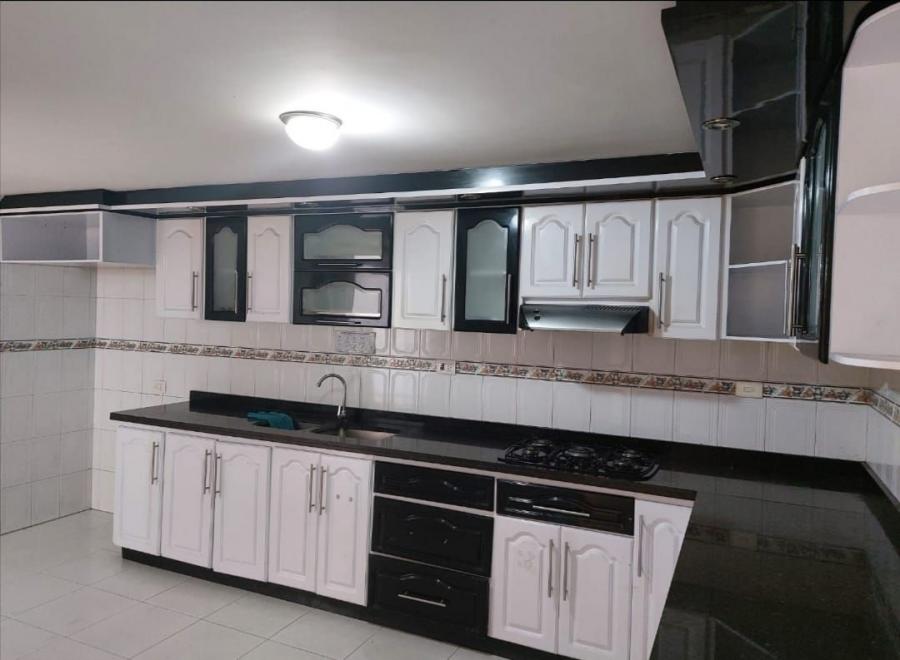 ARRIENDO CASA EN MODELIA ( uso mixto)