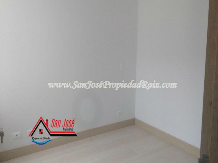 Foto Apartamento en Arriendo en El Poblado, Medellín, Antioquia - $ 1.700.000 - APA126702 - BienesOnLine