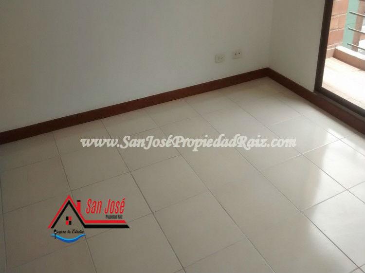 Foto Apartamento en Arriendo en Envigado, Antioquia - $ 1.250.000 - APA116392 - BienesOnLine