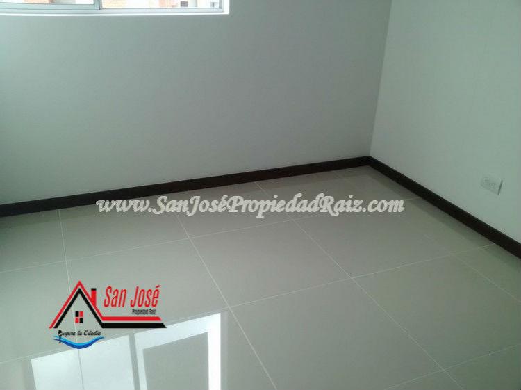 Arriendo convencional en Envigado Cód   1923   AA