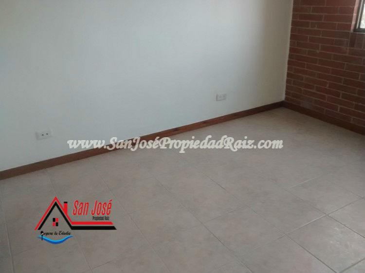 Arriendo Convencional en  Envigado el Escobero  Cód. 2038   SER