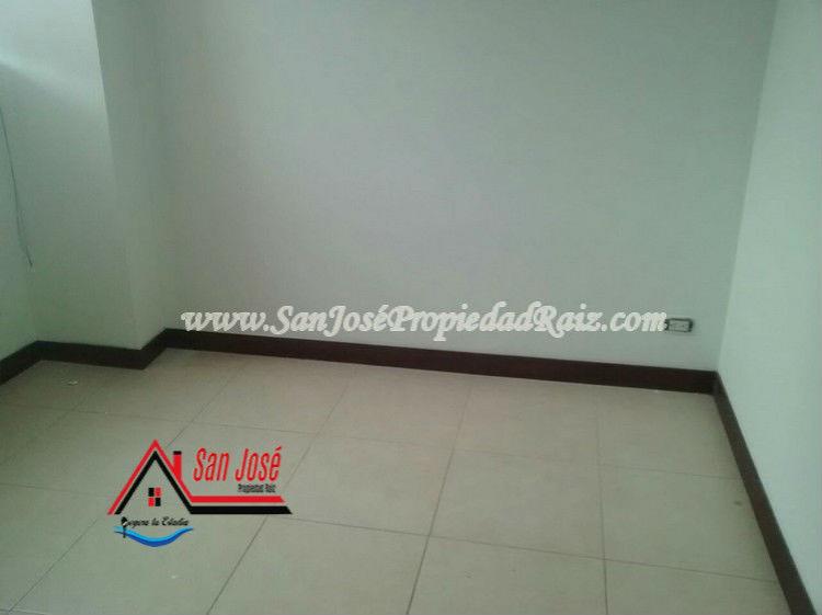 Arriendo Convencional en Envigado el Esmeraldal Cód. 2307