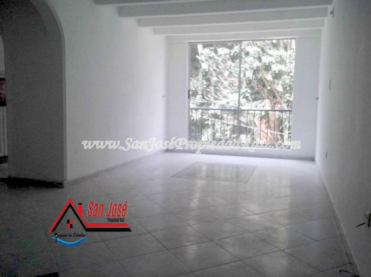 Arriendo Convencional en Envigado la Paz Cód. 2206 NDO