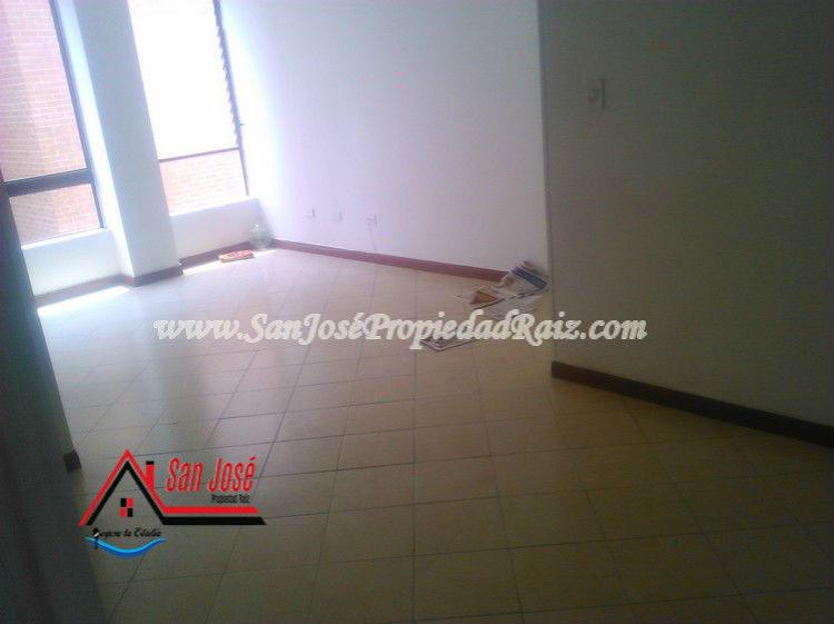 Foto Apartamento en Arriendo en Orquideas, Envigado, Antioquia - $ 1.200.000 - APA107932 - BienesOnLine