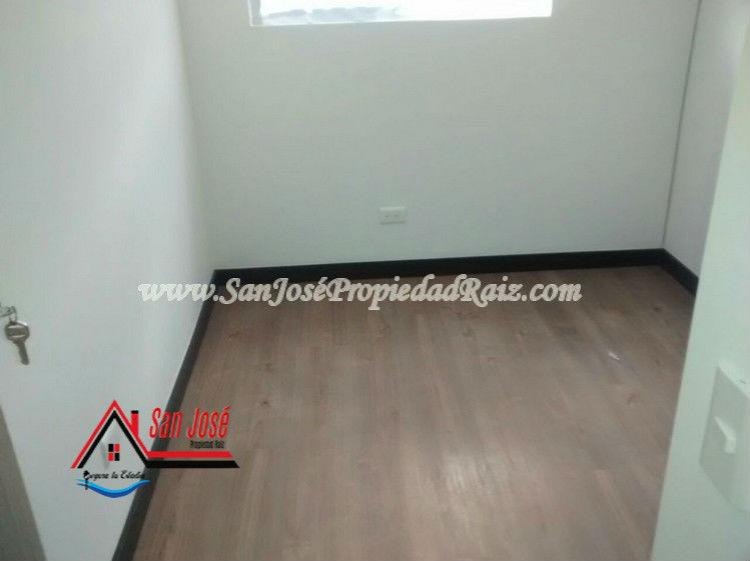 Arriendo Convencional en  Sabaneta Maria Auxiliadora  Cód. 2103  AA