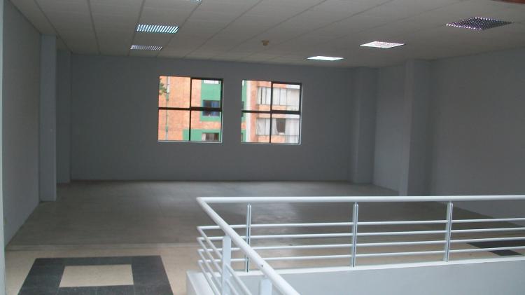 Foto Oficina en Arriendo en MODELIA, Aeropuerto El Dorado, Bogota D.C - $ 14.000.000 - OFA79869 - BienesOnLine